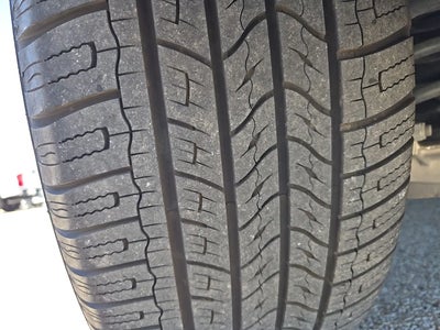 2022 Ford Explorer XLT 4DR SUV