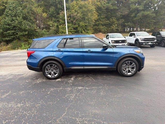 2022 Ford Explorer - $25,975
