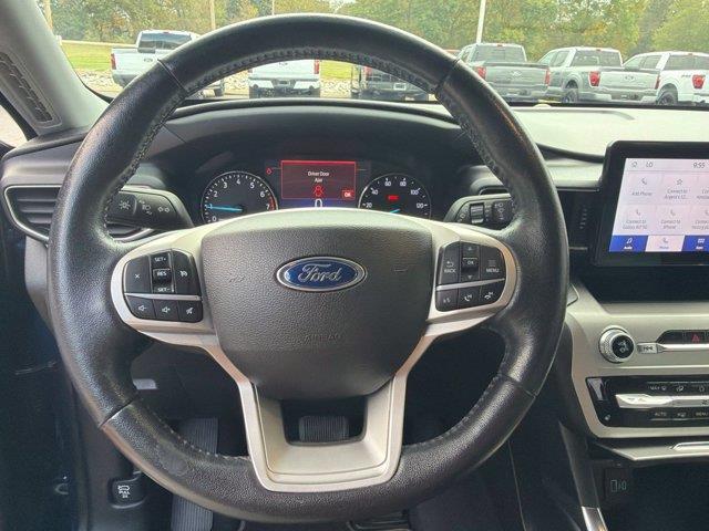 2022 Ford Explorer - $25,975