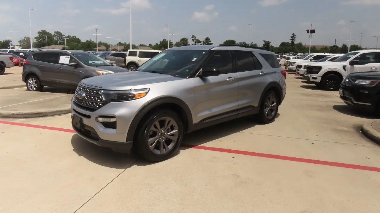 2022 Ford Explorer XLT