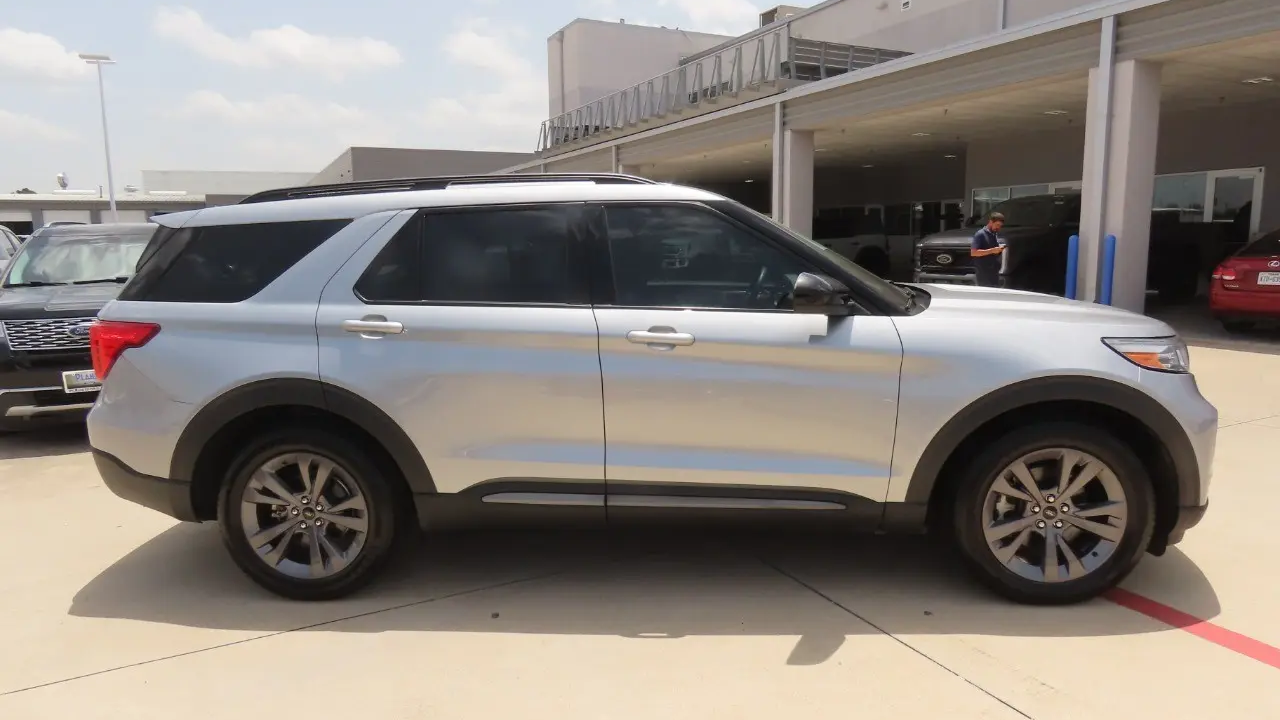 2022 Ford Explorer XLT