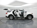 2023 Explorer Thumbnail 5