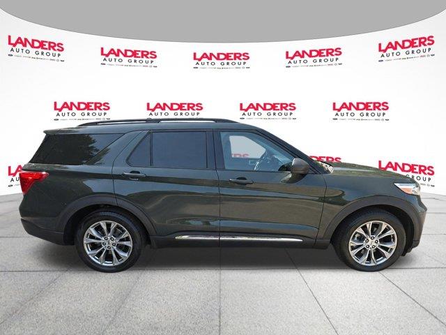 2023 Ford Explorer - $30,490