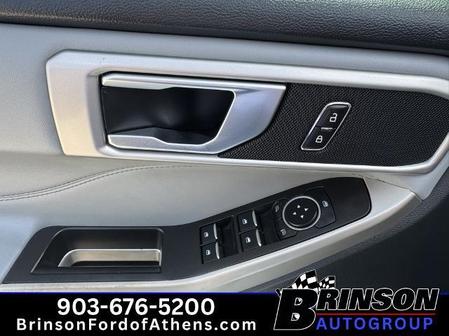 2023 Ford Explorer - $24,215