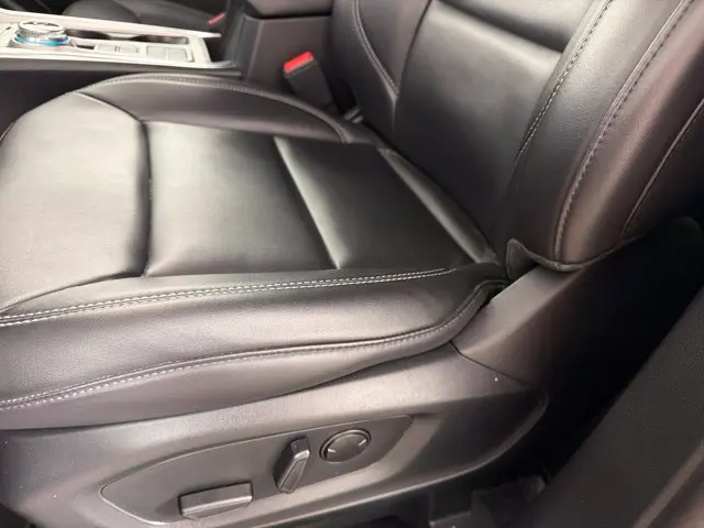 2023 Ford Explorer - $28,500
