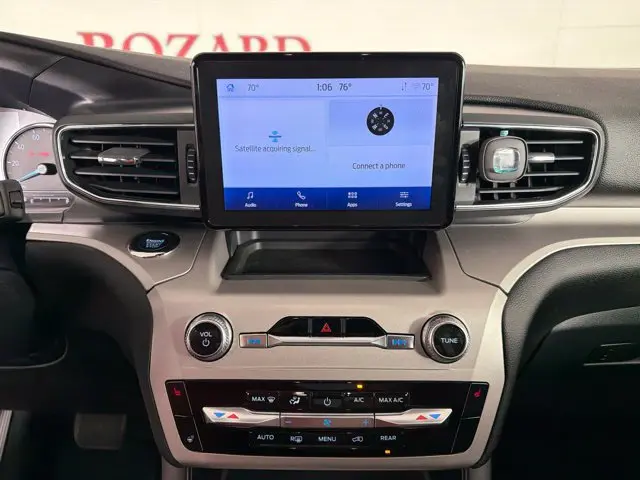 2023 Ford Explorer - $28,500