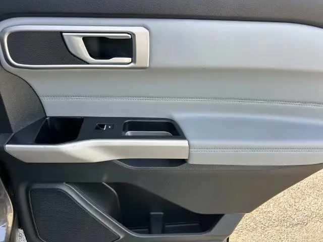 2024 Ford Explorer - $29,561