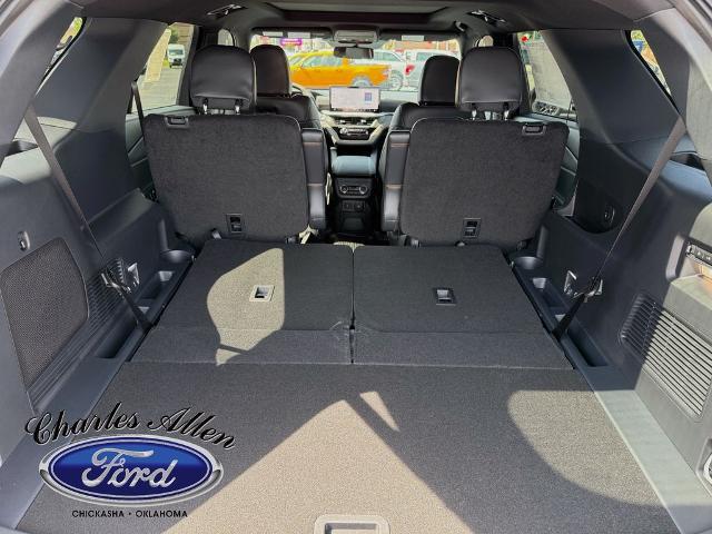 2024 Ford Explorer - $32,970