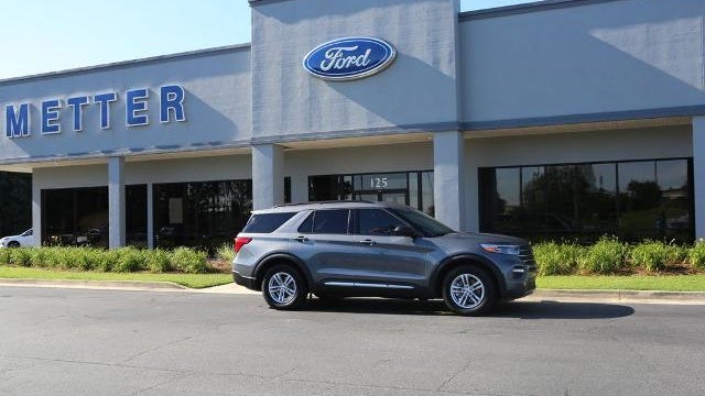 2024 Ford Explorer XLT