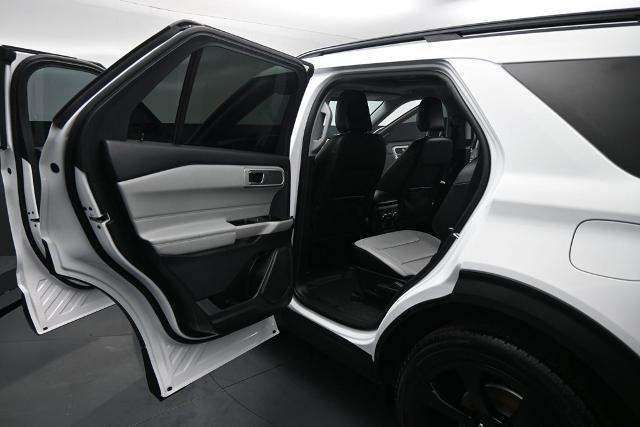 2021 Ford Explorer - $21,285
