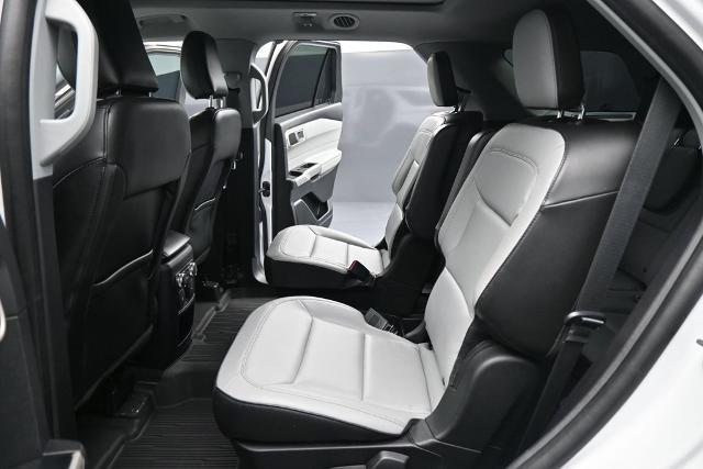 2021 Ford Explorer - $21,285
