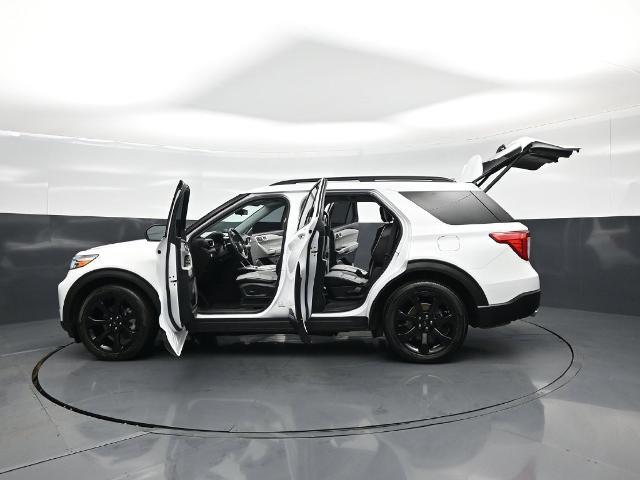 2021 Ford Explorer - $21,285