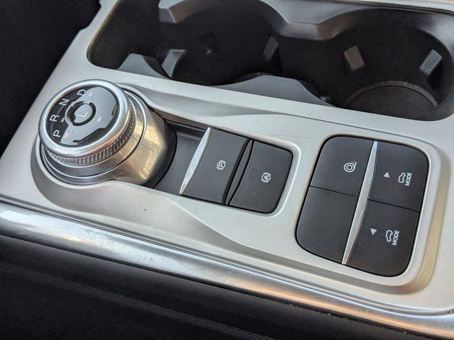 2022 Ford Explorer - $22,622