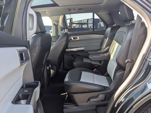 2022 Ford Explorer - $22,622