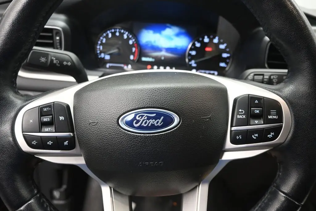 2023 Ford Explorer - $29,198