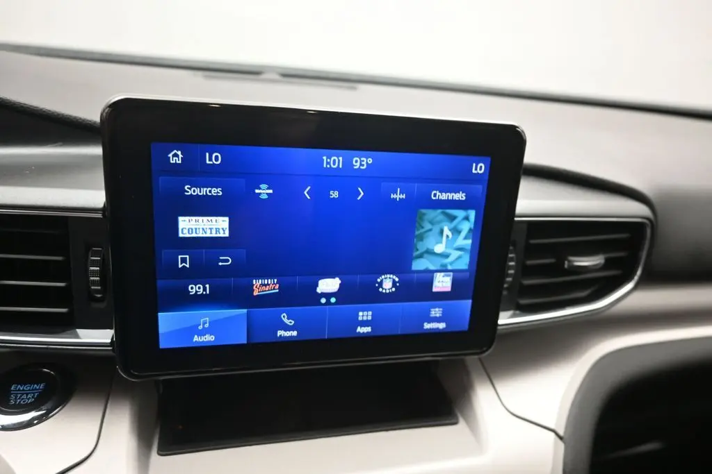 2023 Ford Explorer - $29,198