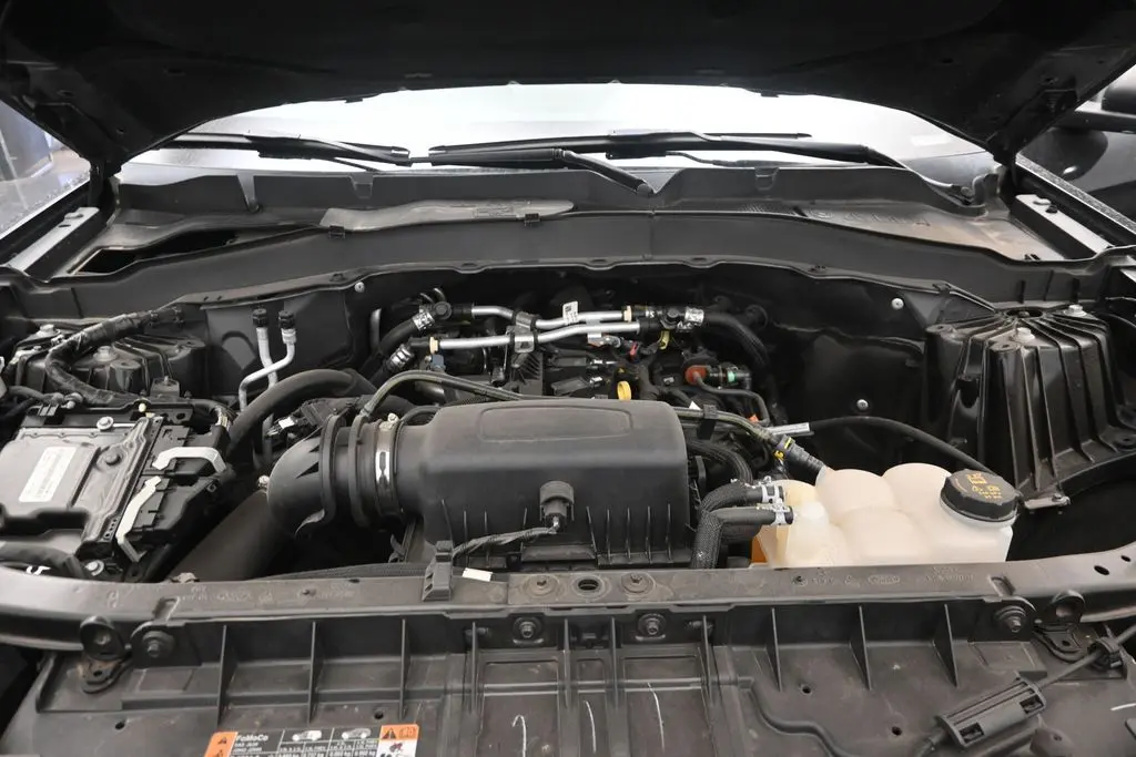 2023 Ford Explorer - $29,198