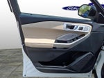 2022 Explorer Thumbnail 11