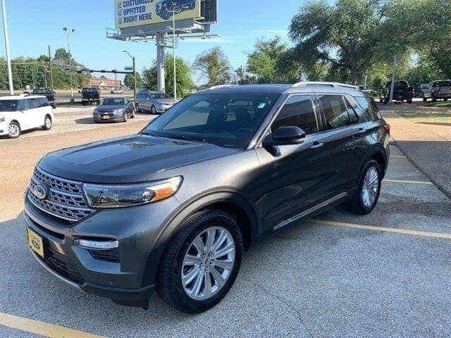 2020 Ford Explorer
