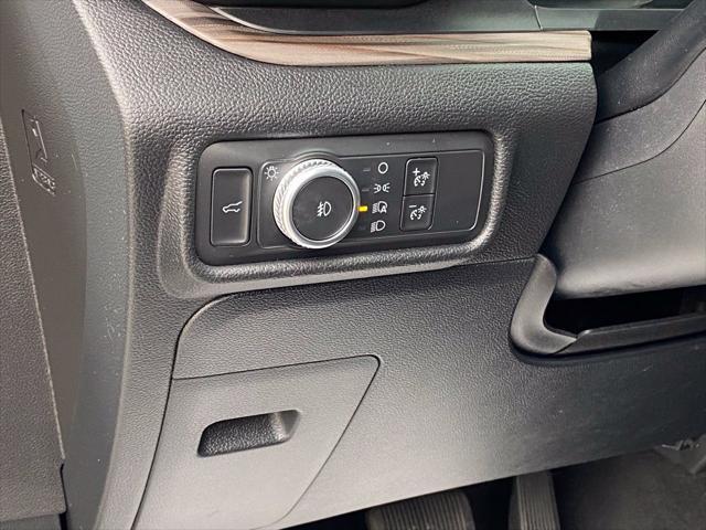2020 Ford Explorer - $19,876