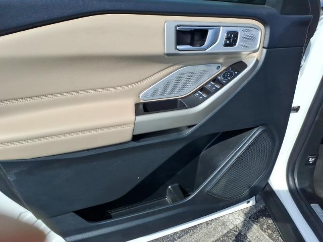 2023 Ford Explorer - $33,500