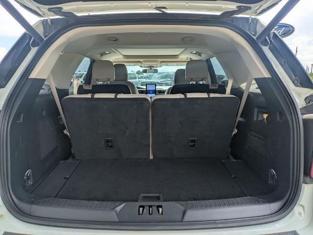 2023 Ford Explorer - $29,799
