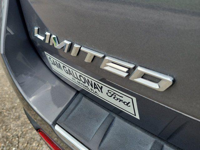 2022 Ford Explorer - $32,789