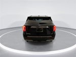 2020 Explorer Thumbnail 3