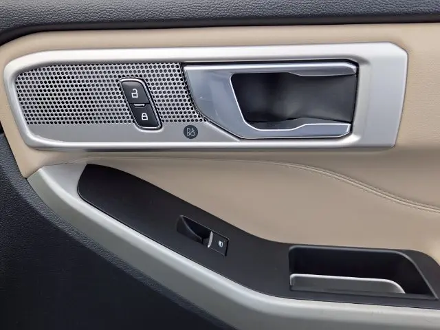 2021 Ford Explorer - $19,959