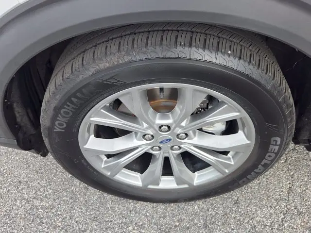 2021 Ford Explorer - $19,959