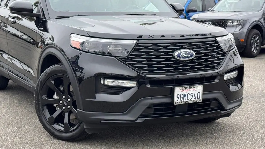 2023 Ford Explorer ST-Line