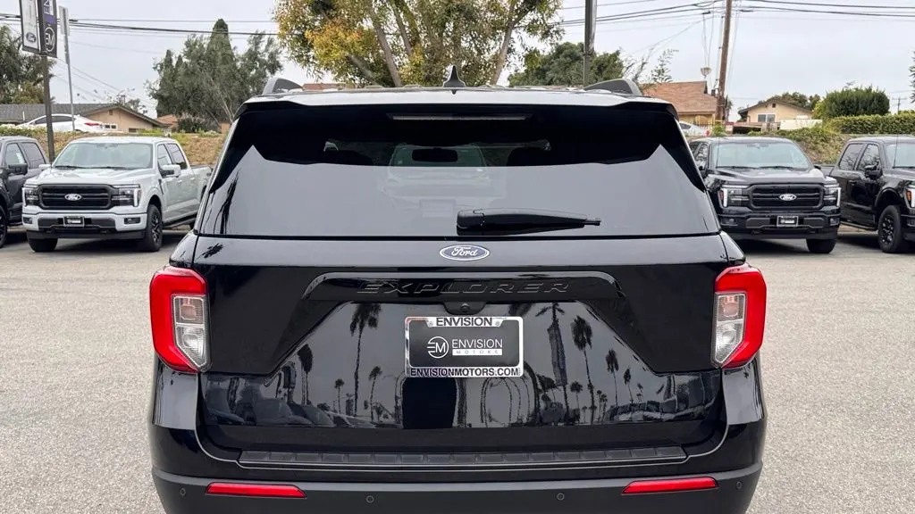 2023 Ford Explorer ST-Line