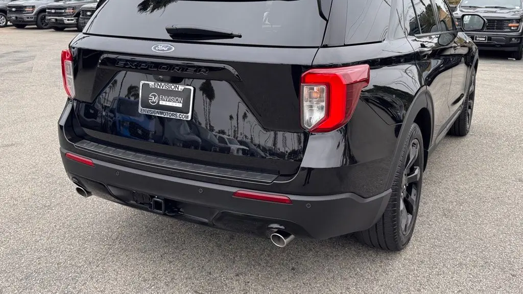 2023 Ford Explorer ST-Line