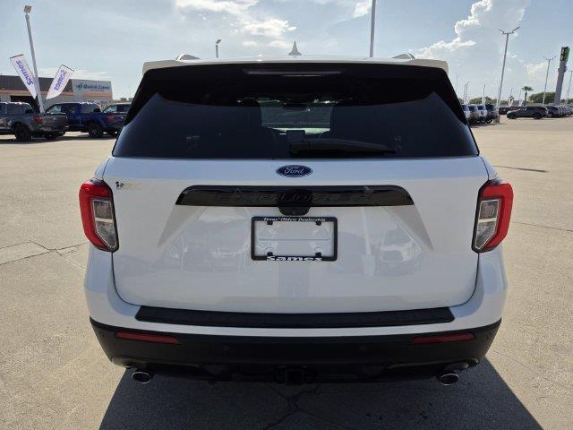 2024 Ford Explorer - $32,000