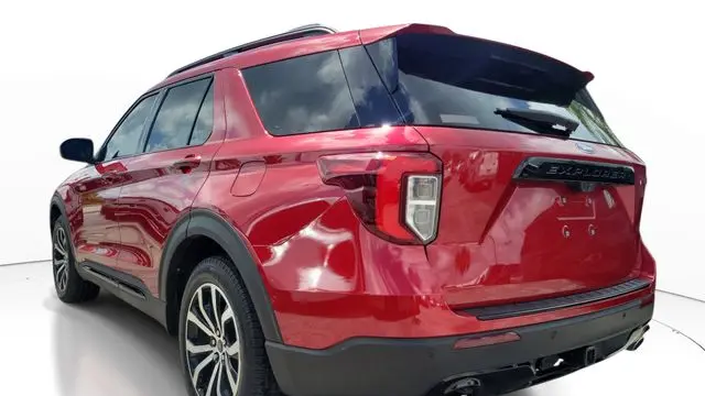 2024 Ford Explorer ST-Line