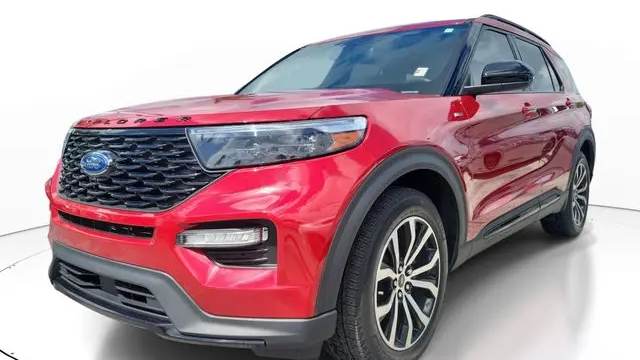 2024 Ford Explorer ST-Line