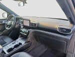2023 Explorer Thumbnail 30