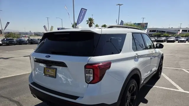 2023 Ford Explorer ST-Line