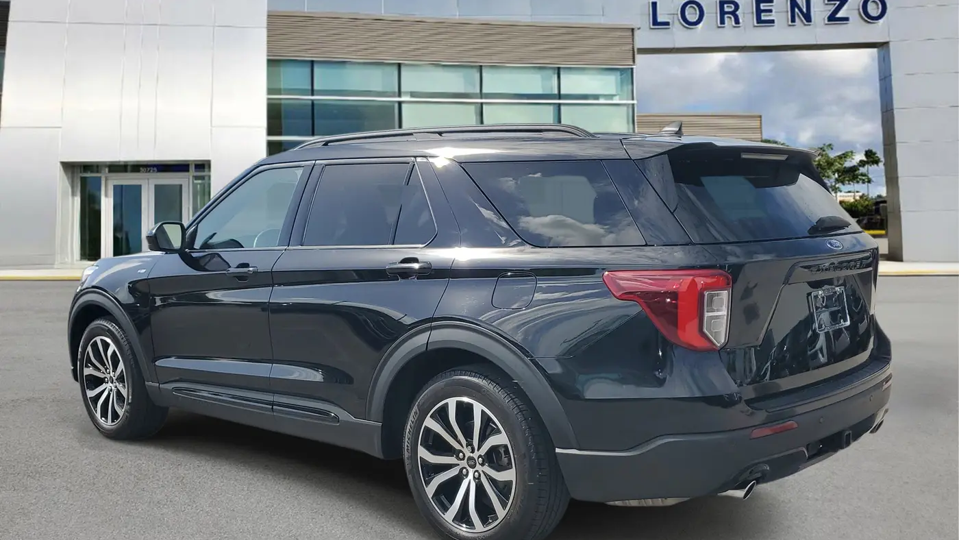 2023 Ford Explorer ST-Line