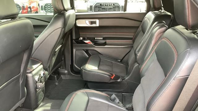 2024 Ford Explorer ST-Line