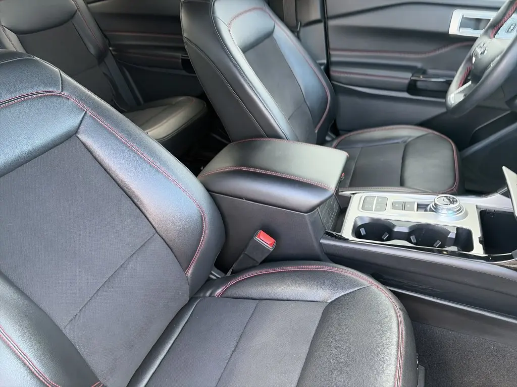 2024 Ford Explorer - $36,820