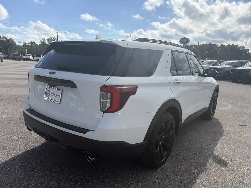 2024 Ford Explorer - $36,820