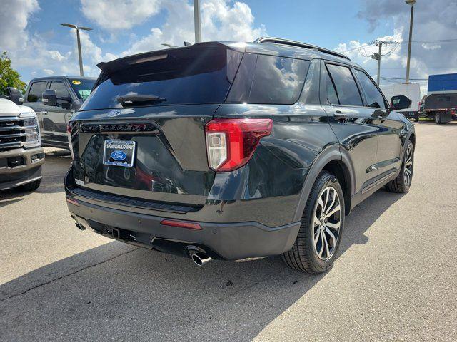 2022 Ford Explorer - $33,789