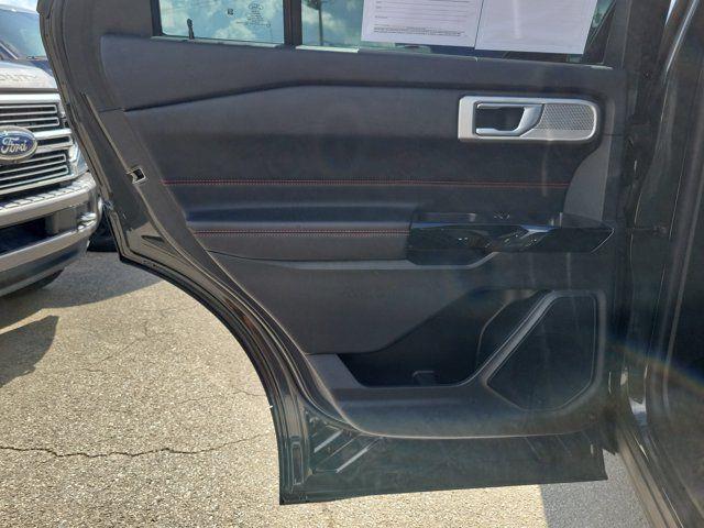 2022 Ford Explorer - $33,789