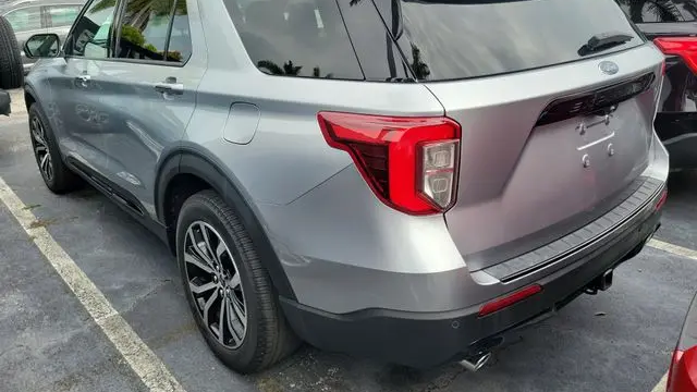 2022 Ford Explorer ST-Line