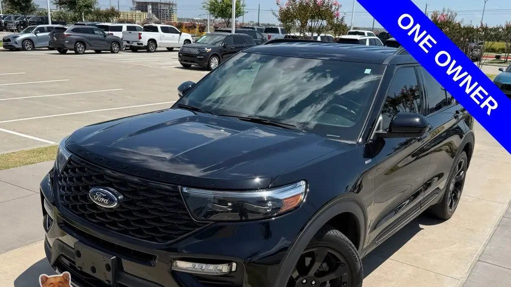 2023 Ford Explorer ST-Line