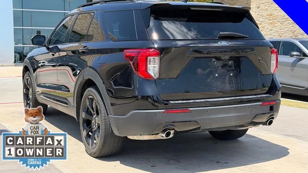 2023 Ford Explorer ST-Line