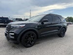 2023 Explorer Thumbnail 4