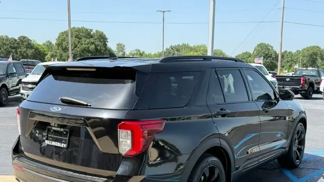 2023 Ford Explorer ST-Line