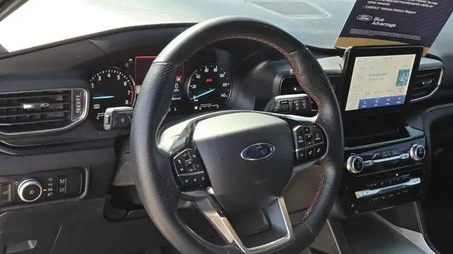 2023 Ford Explorer ST-Line